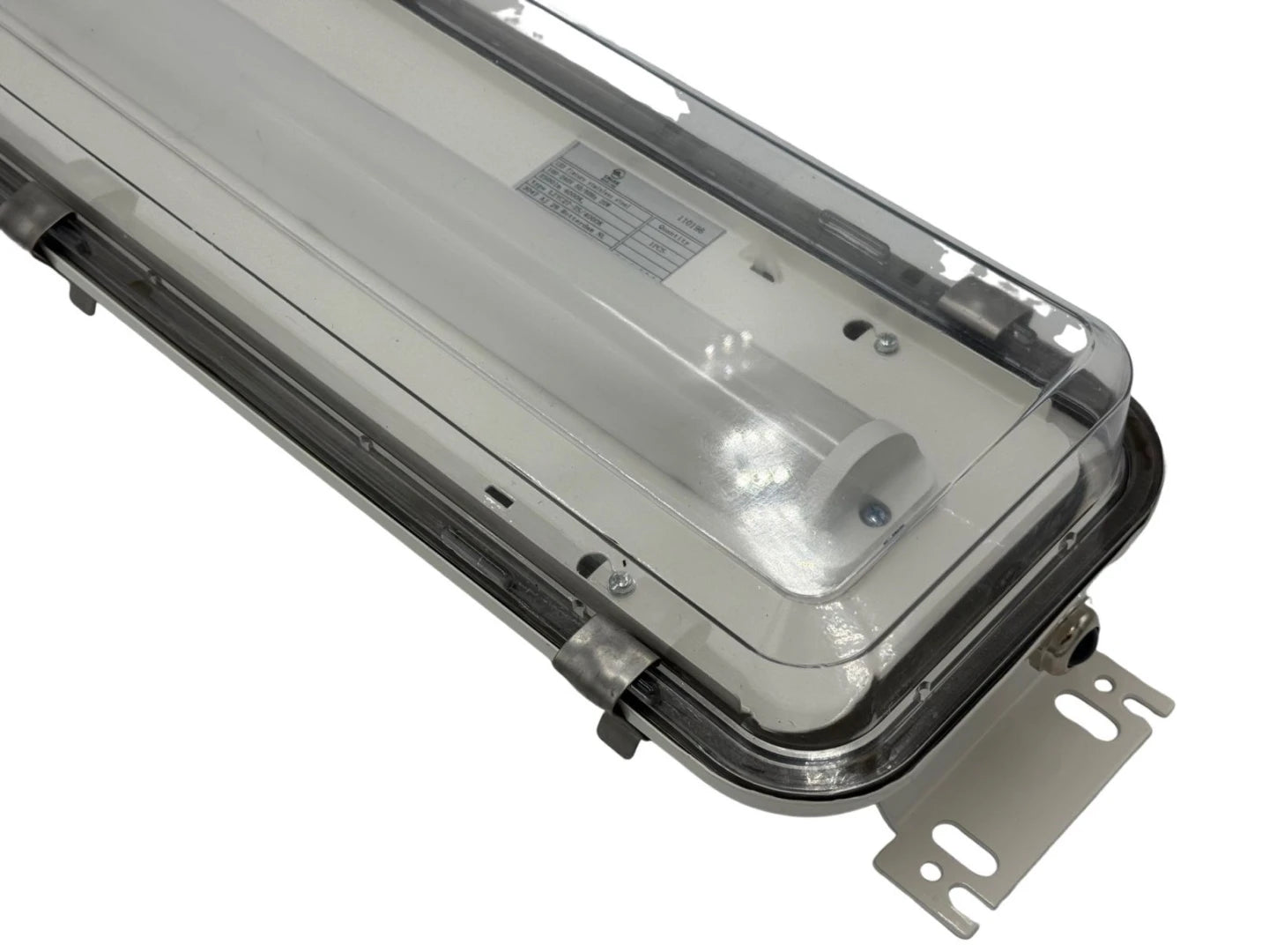 791974 | NE-101974 - Calex Marine LED fixture (1340mm) 100-240V 50/60Hz 40W 5000lm 4000K, IP67 Stainless Steel with universal mounting brackets