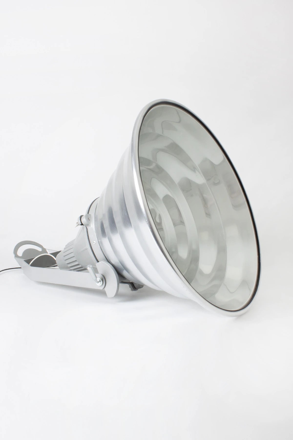 791816 | NE-101816 - Japanese floodlight E39 narrow beam 20° HF 700/1000W or NH 700/1000W
