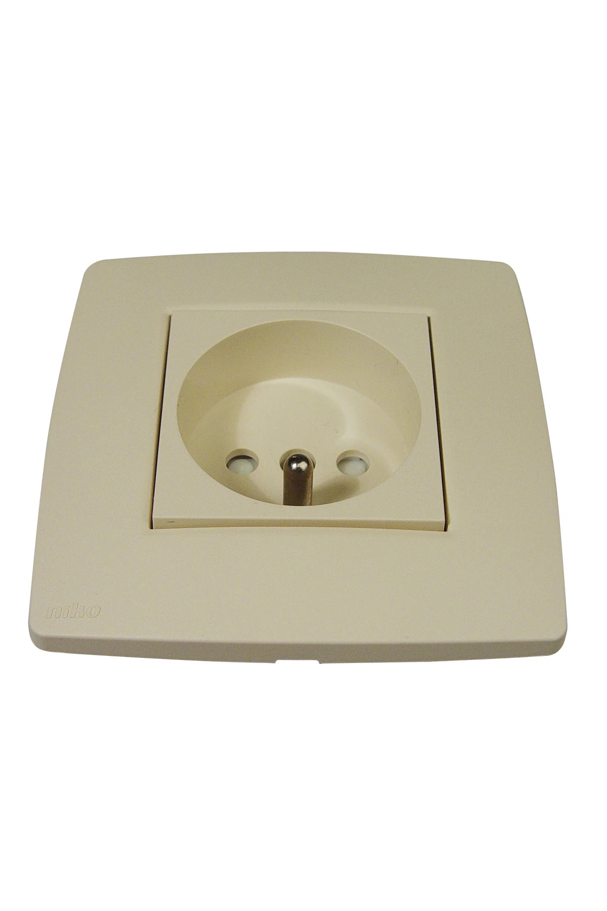 Belgian Receptacle 2-pole/Pin Earth for 1-plug, flush mntg