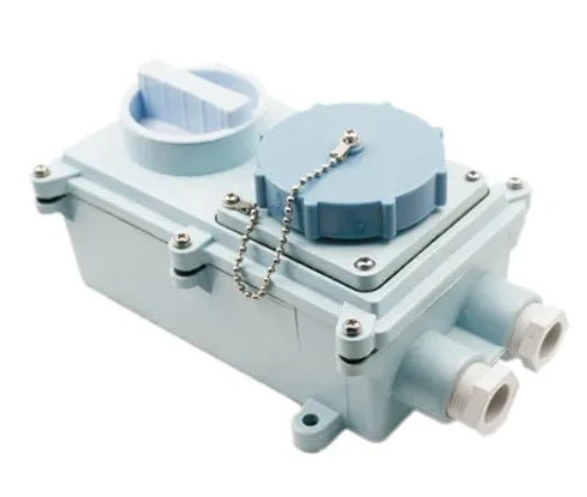 792773 | NE-102773 - Japanese Cee-Norm Receptacle with Interlock Switch 200-250V 16A 3P + E 9H IP56