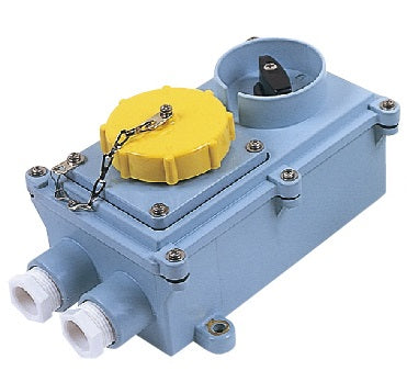 792771 | NE-102771 - RECEPTACLE W/T IEC TYPE W/LOCK, 2P+E AC100-130V YELLOW RSIL2-2