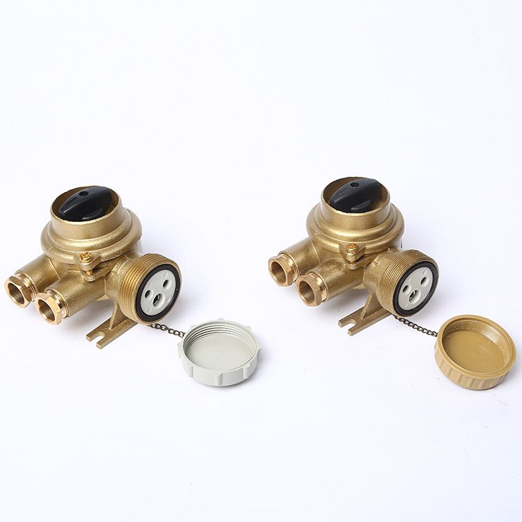 10A/16A Marine Brass Socket With Switch