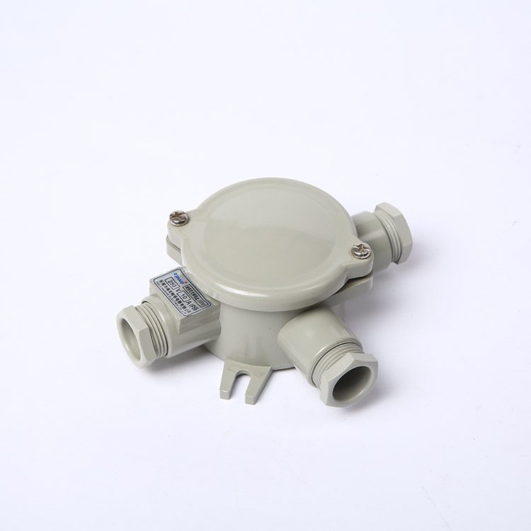 10A Marine Nylon Plug Junction Box